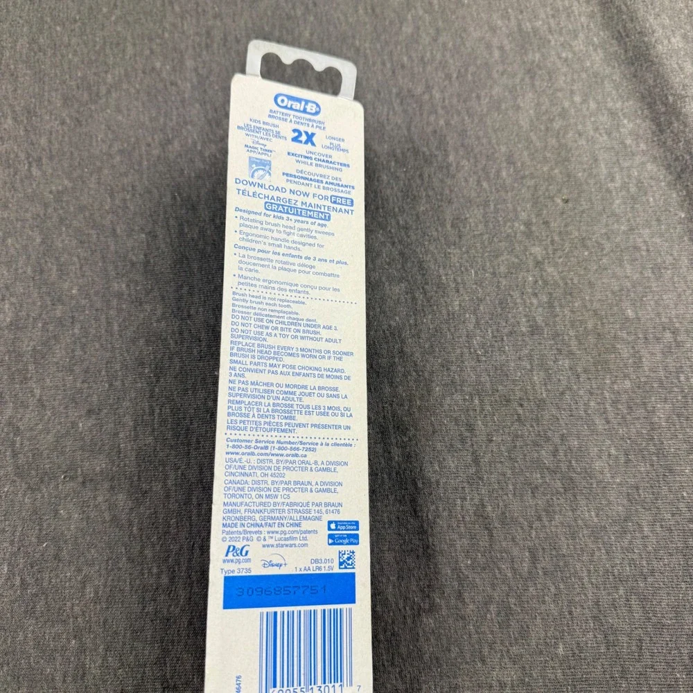 Oral-B Kids Battery Toothbrush Star Wars The Mandalorian Grogu‎ Baby Yoda Green